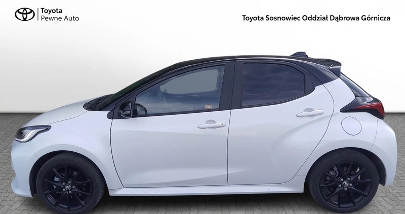 Toyota Yaris cena 104900 przebieg: 16824, rok produkcji 2023 z Białobrzegi małe 137